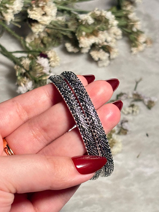 Antique Silver Pattern Bangles