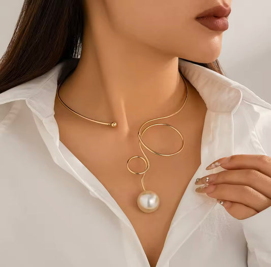 Punk Pearl Torques Choker Necklace