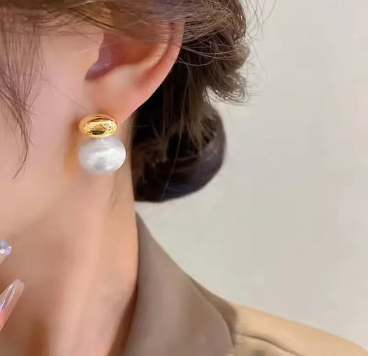 Gold Bean Pearl Earrings