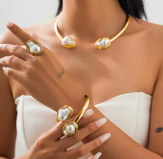 Baroque Pearl Jewelry Set